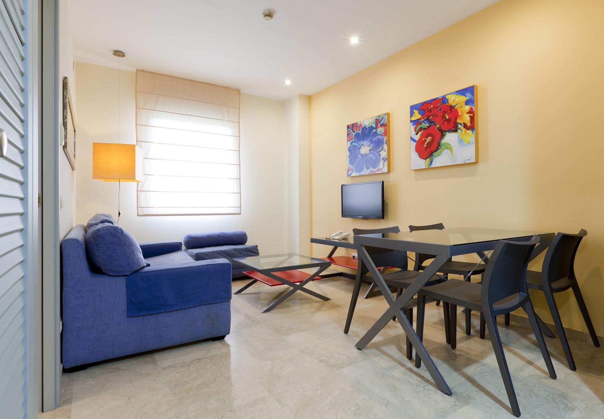 Apartamentos Vertice Sevilla Aljarafe Bormujos Luaran gambar