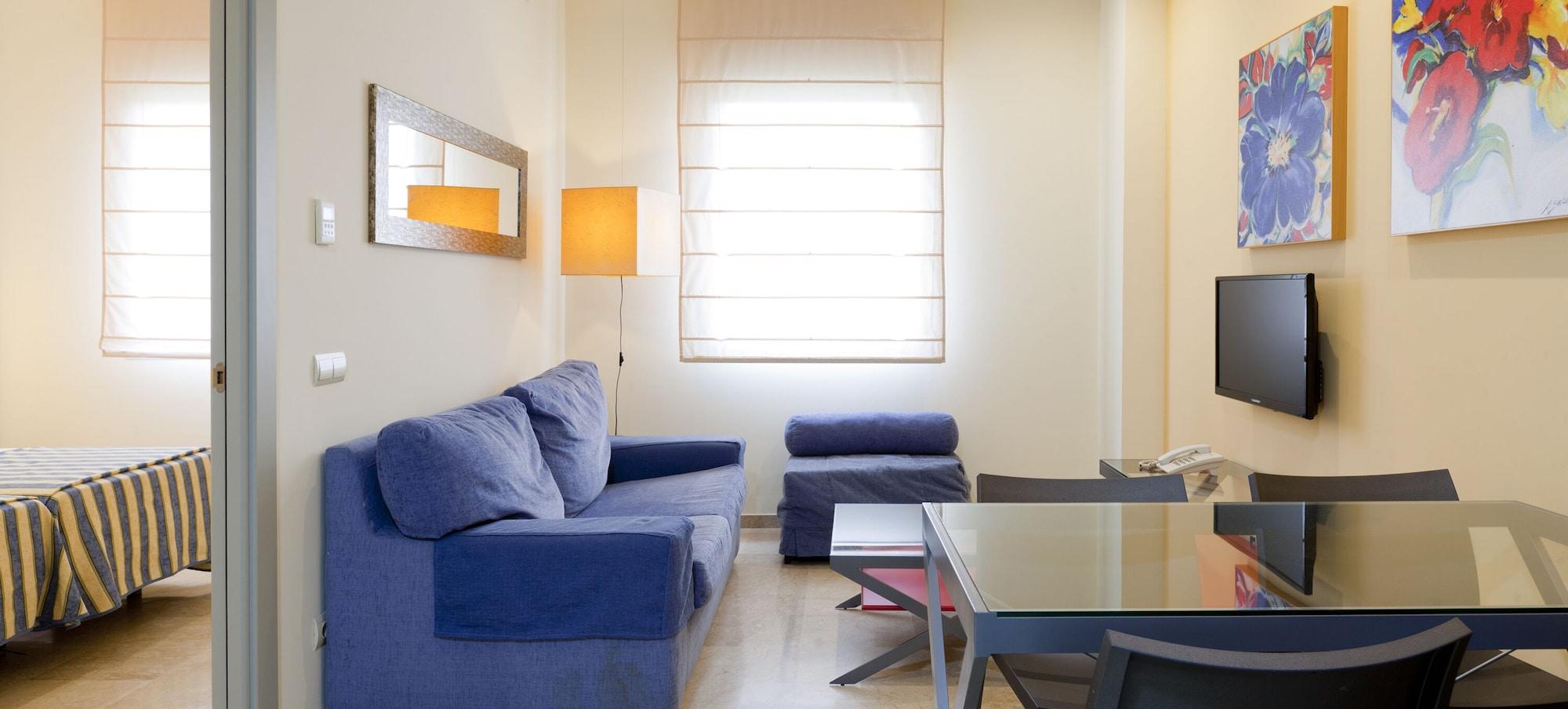 Apartamentos Vertice Sevilla Aljarafe Bormujos Luaran gambar