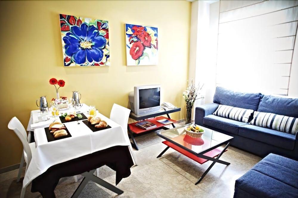 Apartamentos Vertice Sevilla Aljarafe Bormujos Luaran gambar