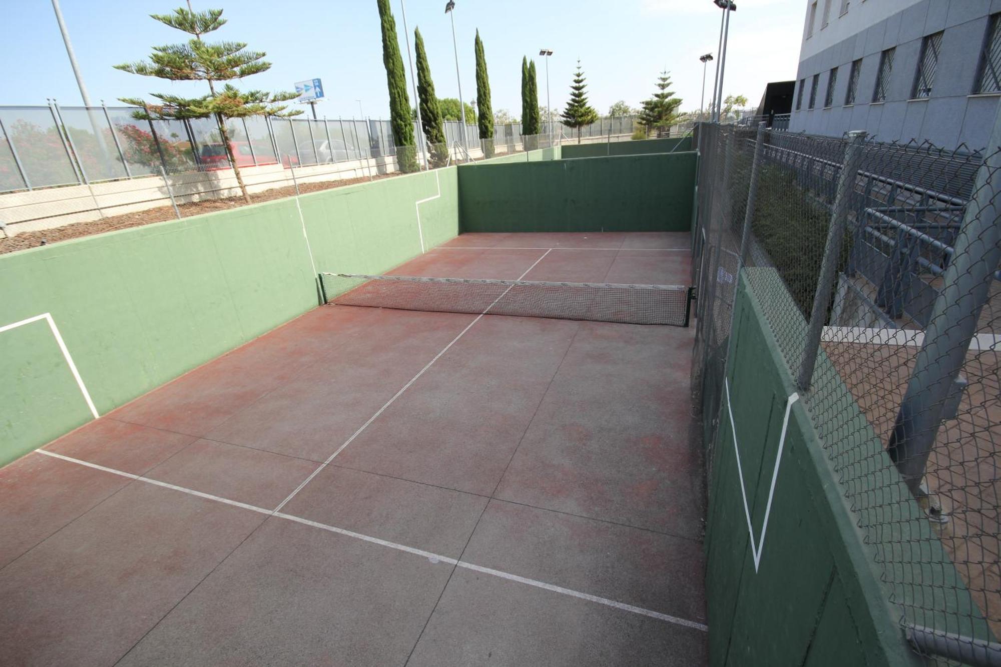 Apartamentos Vertice Sevilla Aljarafe Bormujos Luaran gambar