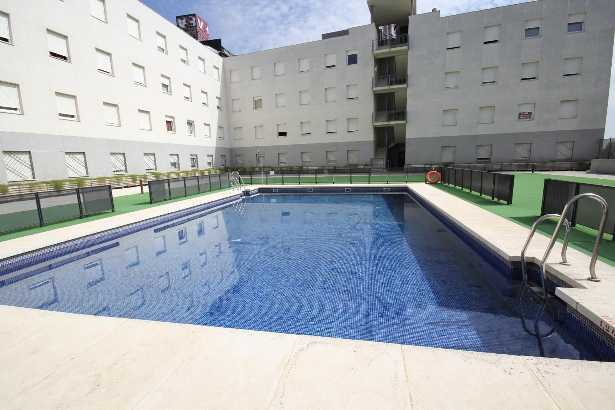 Apartamentos Vertice Sevilla Aljarafe Bormujos Luaran gambar